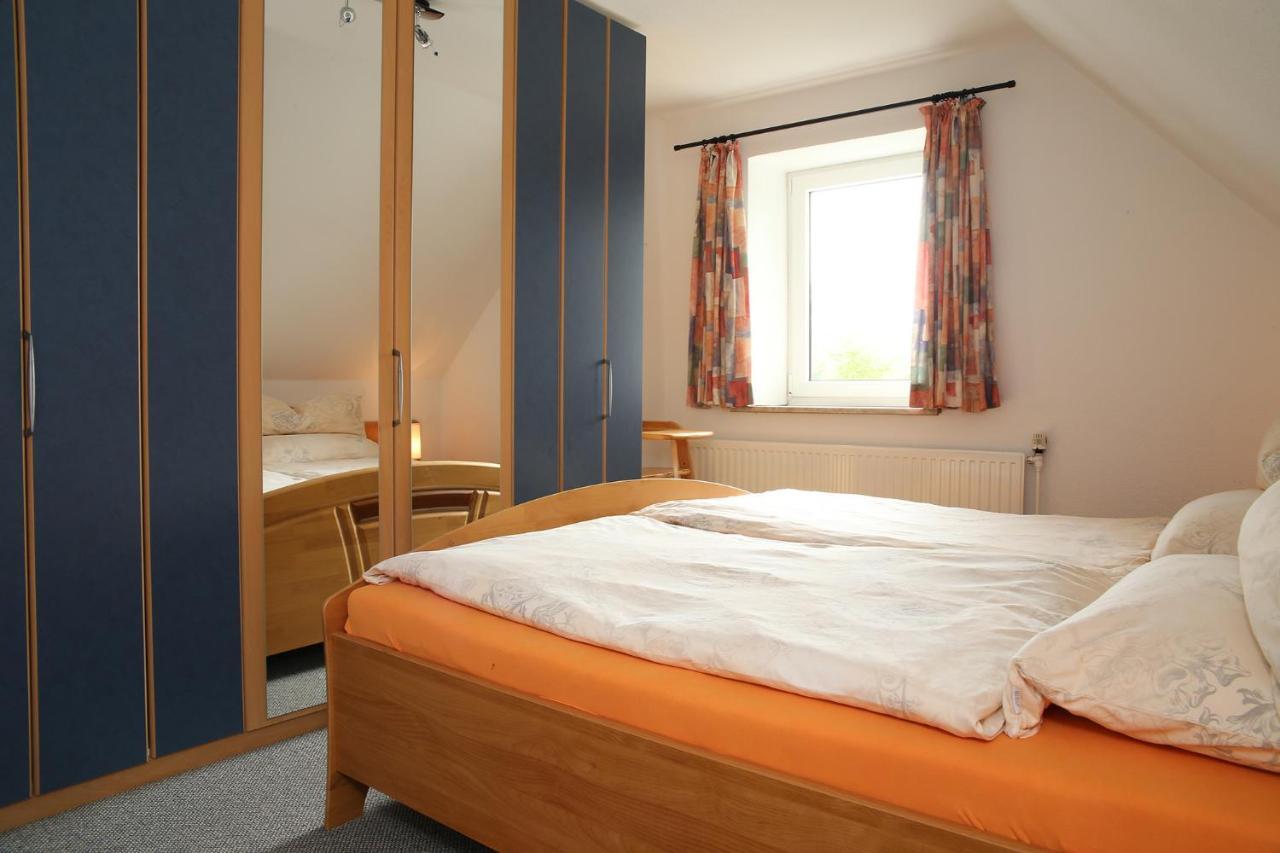 Ferienwohnung Am Schwarzen Wehl Dorumer Neufeld Bagian luar foto