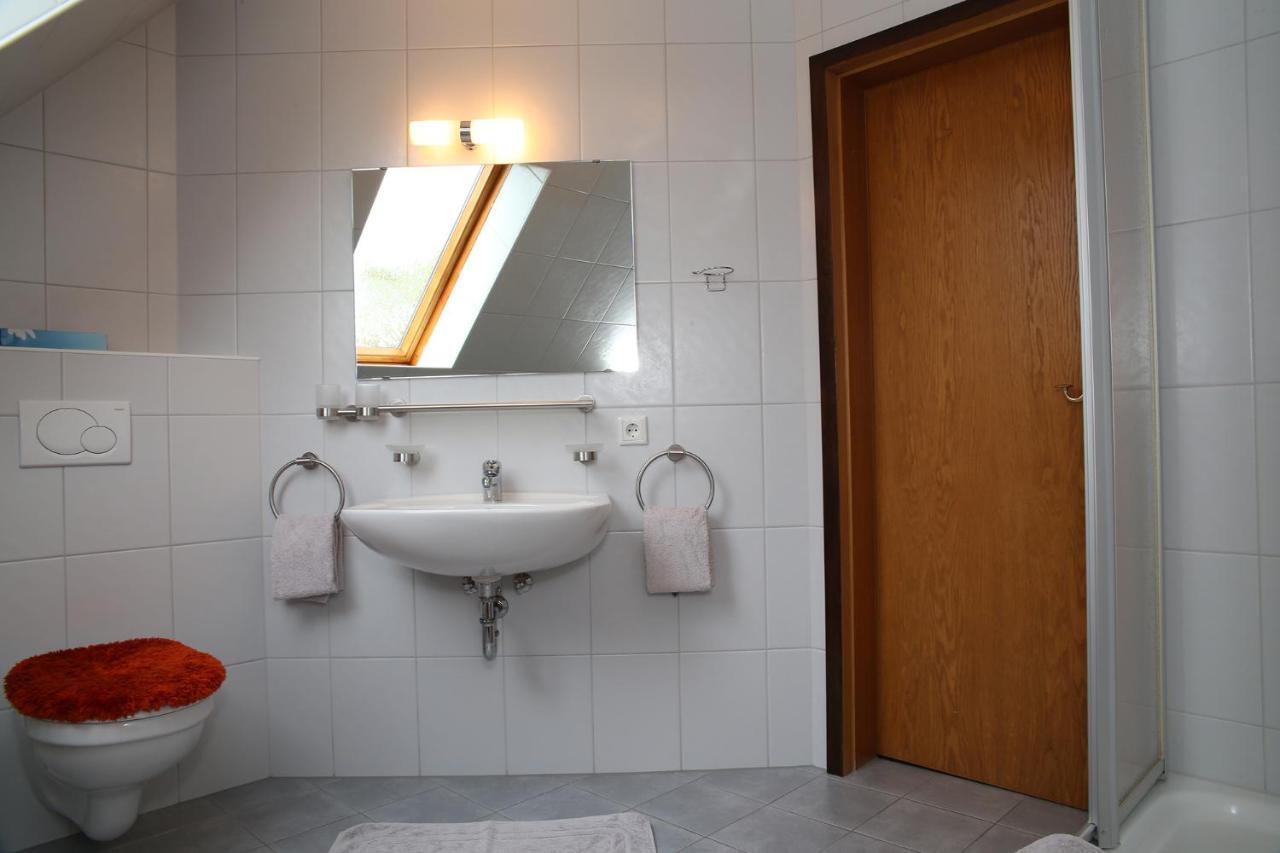 Ferienwohnung Am Schwarzen Wehl Dorumer Neufeld Bagian luar foto