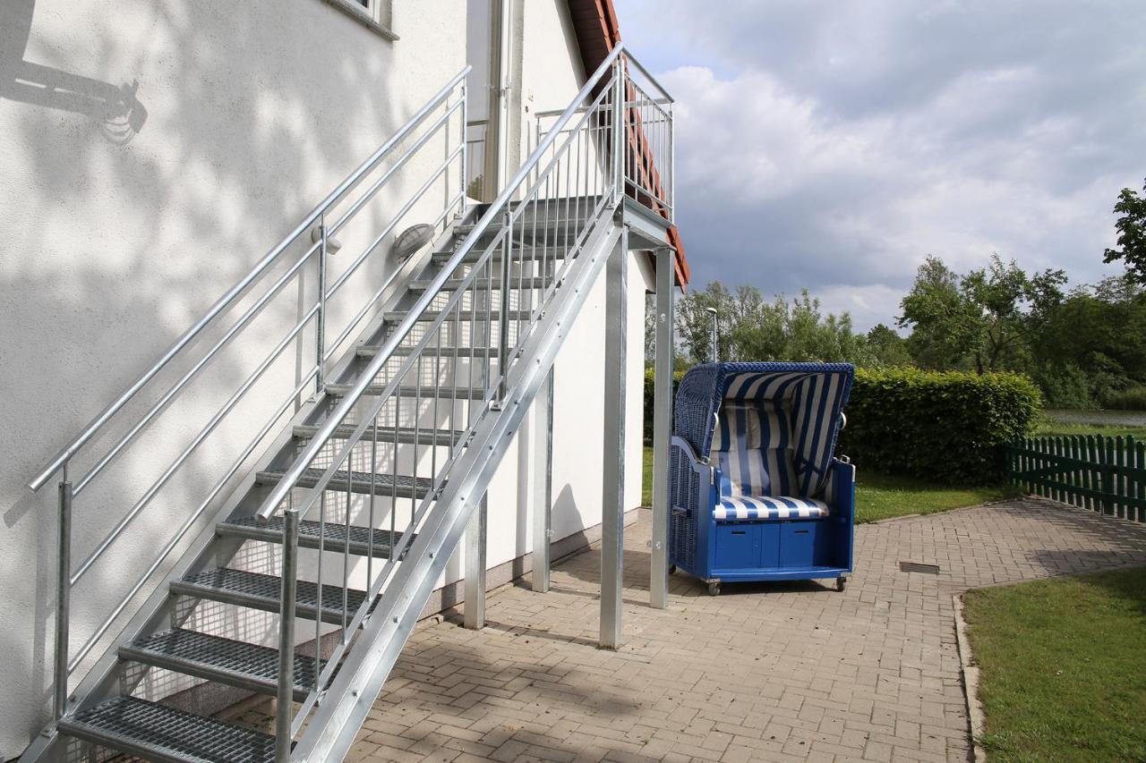 Ferienwohnung Am Schwarzen Wehl Dorumer Neufeld Bagian luar foto